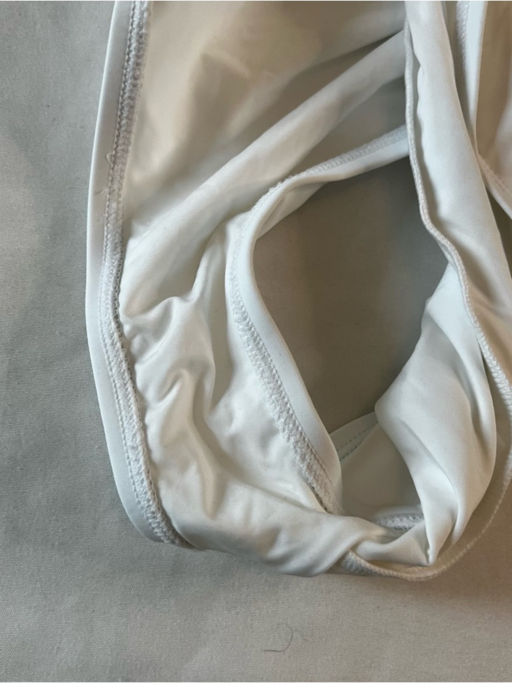 La Blanca White One Piece Swimsuit Size 14 NWT Ruched Tummy Control - Picture 5 of 5